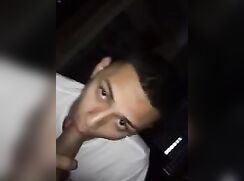 CUTE YELLOW BOY SUCKING A NICE DICK