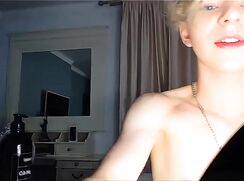 Cody Blond Hot Curly hair Webcammer - AI Enhanced