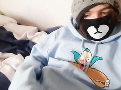 Kawaii 18yo twink  cums on tummy - 08-03-25