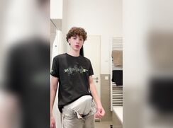 cute big cock tony taylor hard on underwear show