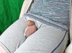 Uncut Micropenis Cums Handsfree porn