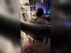 Gooning behind my friend
