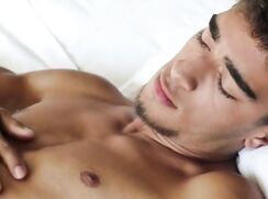 Str8 porn model Ty Jason - wank after shower