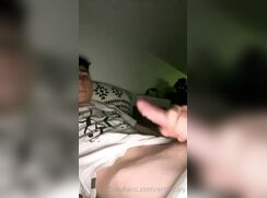 cute big beatiful cock frenchie enzoolordy baited on bed off