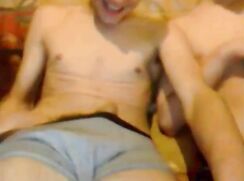 Friends that wank together stay together