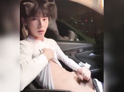 19 yo chinese twink cums in the car