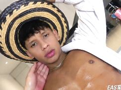 Damond Brown - The handjob continues