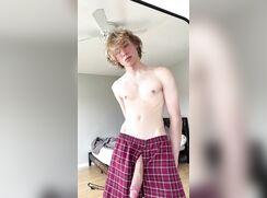 cute monstercock blonde milley reid wanking hot off