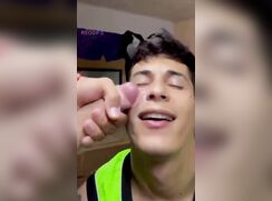 Latino Enjoys Facial From Uncut Cock porn