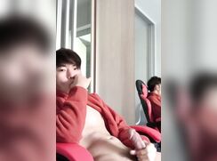 thai boy jerks off solo 2