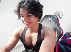 Hottie With Big Ass & Nice Cock