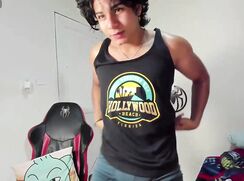 Hottie With Big Ass & Nice Cock