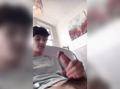 Big dick dude jerking