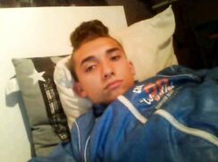 chatroulette 02-04- 2014 boy masturb et sperm