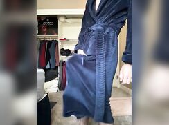 Hung Twink Reveals BWC porn