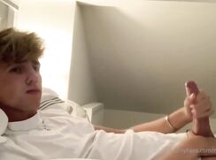 cute blonde northernladx two hands baited on bed off