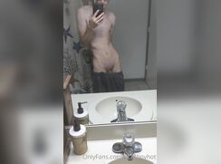 cute skinny nerdy selfie mirror wanking for fans off