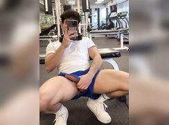 BWC Exposure In Gym porn