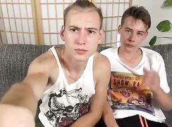 # Two Friends - 787