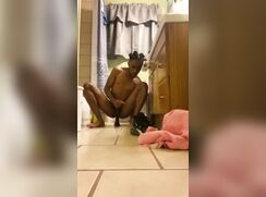 Dupuis rides his moms dildo in the bathroom - 09-04-25