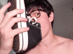 Shoe Pervert Cums