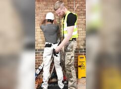 Construction manager fucks a worker