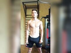 Polish sexy guy cumming