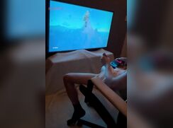 Hung Teen Gets Horny Playing Legend Of Zelda porn