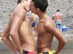 slow kissing boys