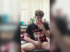 Teen Horror Fan Jerks BWC porn