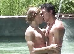 Guilles & Jeremy in the pool