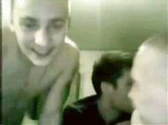 Vintage webcam: dancing