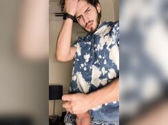OF Dribbles His Hand Job Cum 250.mp4