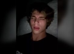 cute taylor snapchting again