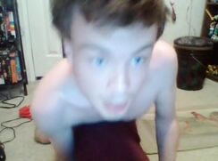 Pillow fuck - 10-04-25