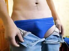 Amature in meiner Blauen Badehose denke ich nur an eines. (Sex Sex)