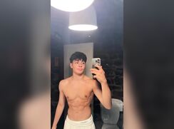 Machito Sexy Phone Snap Porn