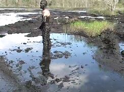 Mud jerk and cum - BL8