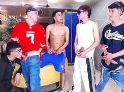 Blowjob on the Chain