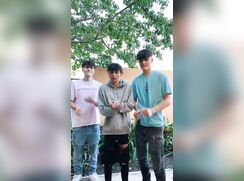 tiktoker Riley dancing with friends (non nude)