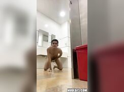 Gooning in a public bathroom