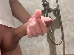 big dick 18 yo chinese boy cums in shower