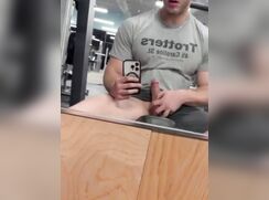 Gym jerker 1