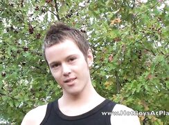 Kiwi Cums Gay Porn Tube Videos