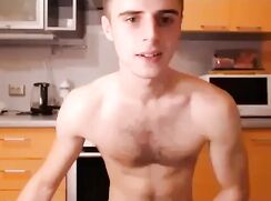 Angelfaced webcam uncut twink