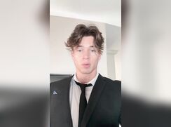 cute tall tiktoker oklalayayo jo clip