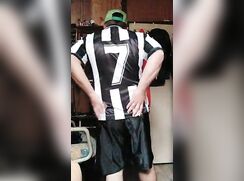 cumming_in_black_shorts_again