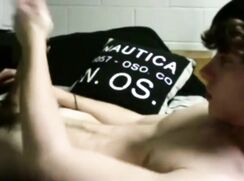 Twink shooting a big load - 11-01-25