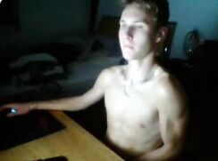 Web-twink - Fit hard and horny - 110225