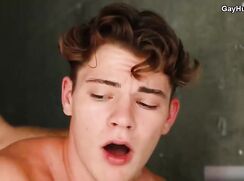 Carter Fucks Oliver.....